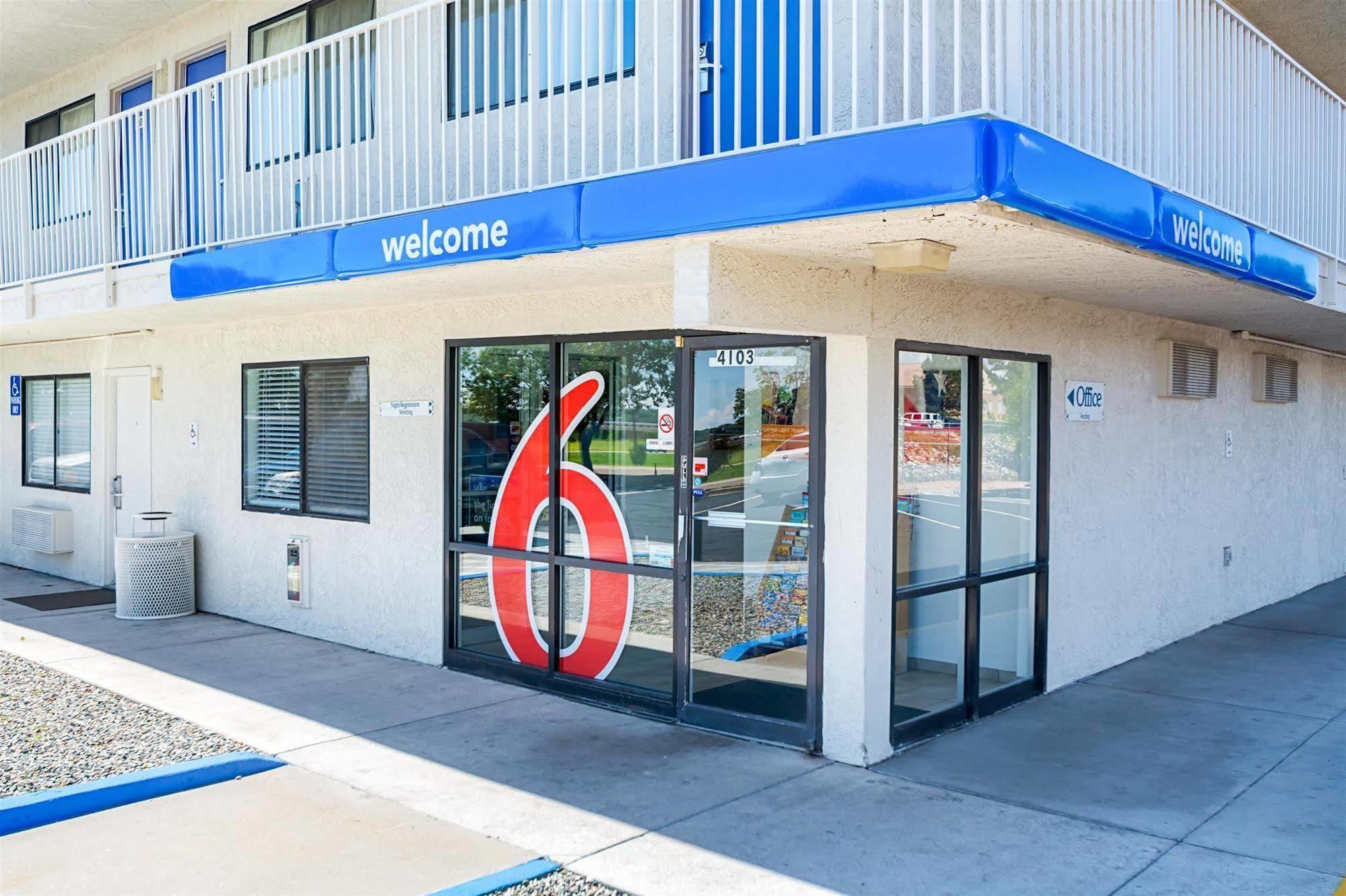 Motel 6-Pueblo, Co - I-25 Екстериор снимка
