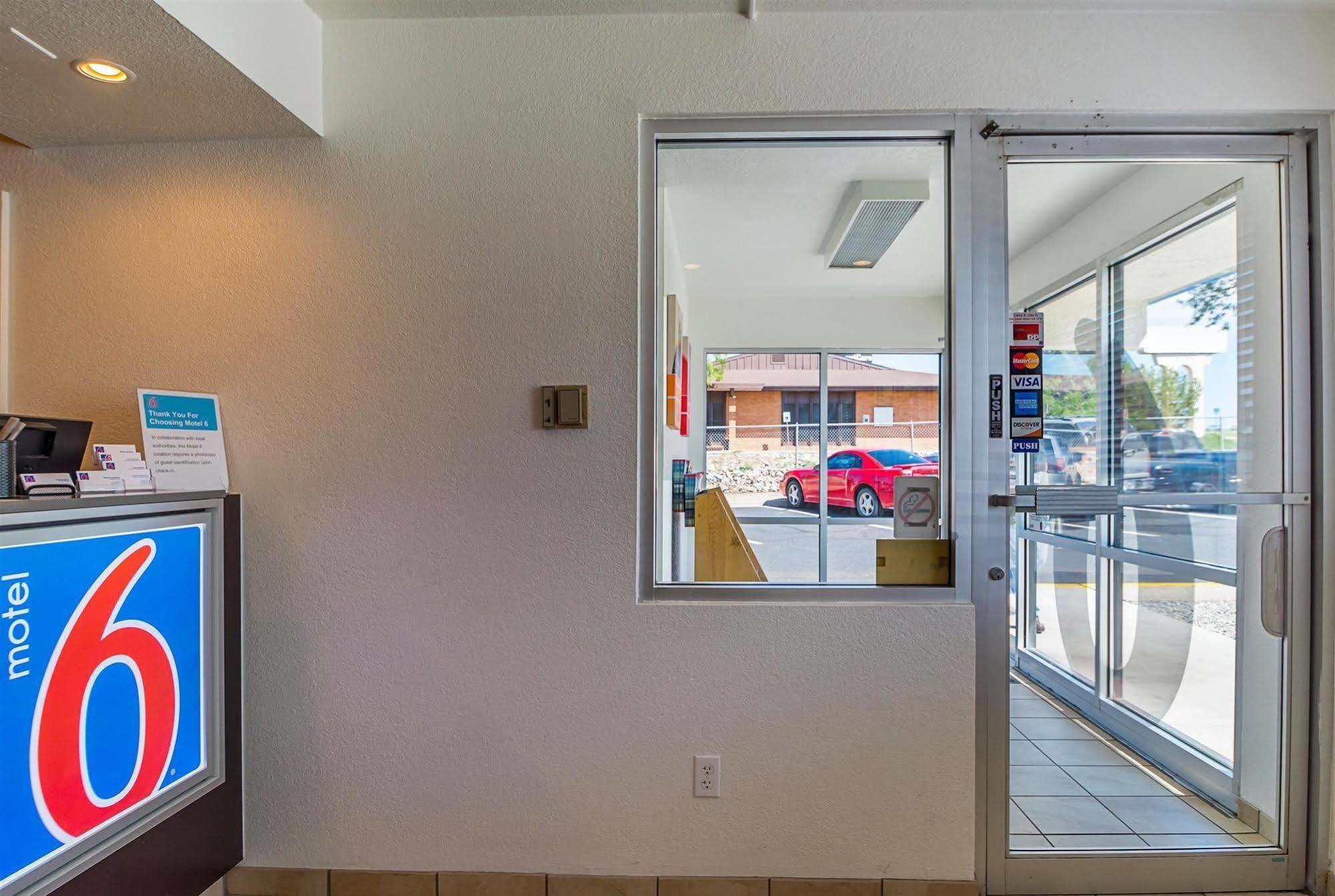 Motel 6-Pueblo, Co - I-25 Екстериор снимка