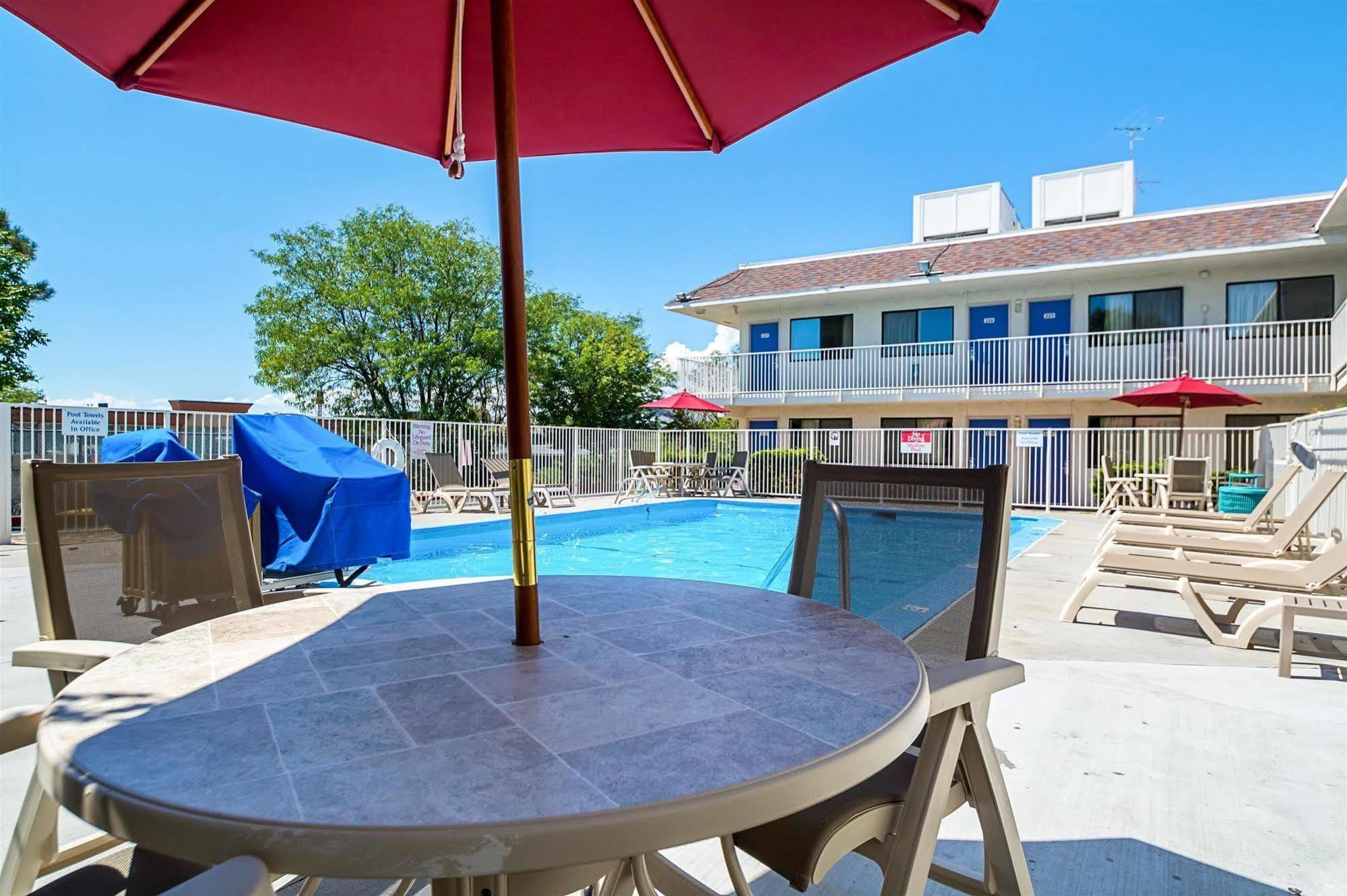 Motel 6-Pueblo, Co - I-25 Екстериор снимка